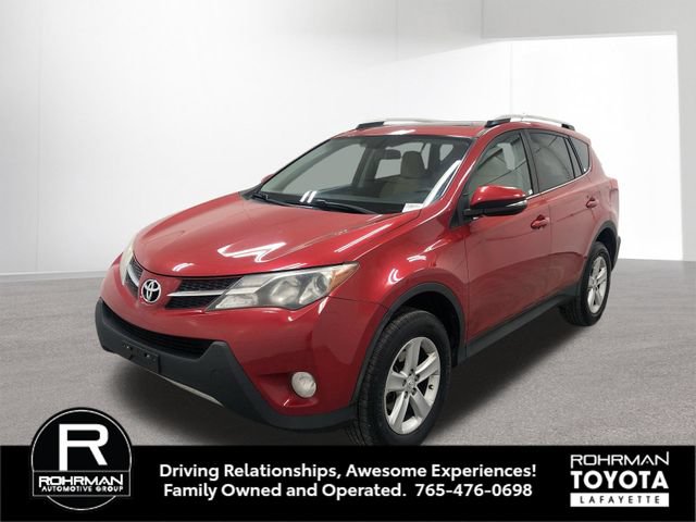 Used 2014 Toyota RAV4 XLE AWD/4WD image 2