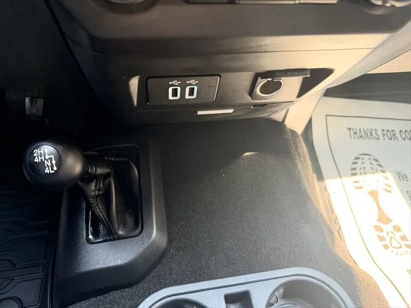 Used 2017 Ford F250 XLT AWD/4WD image 33