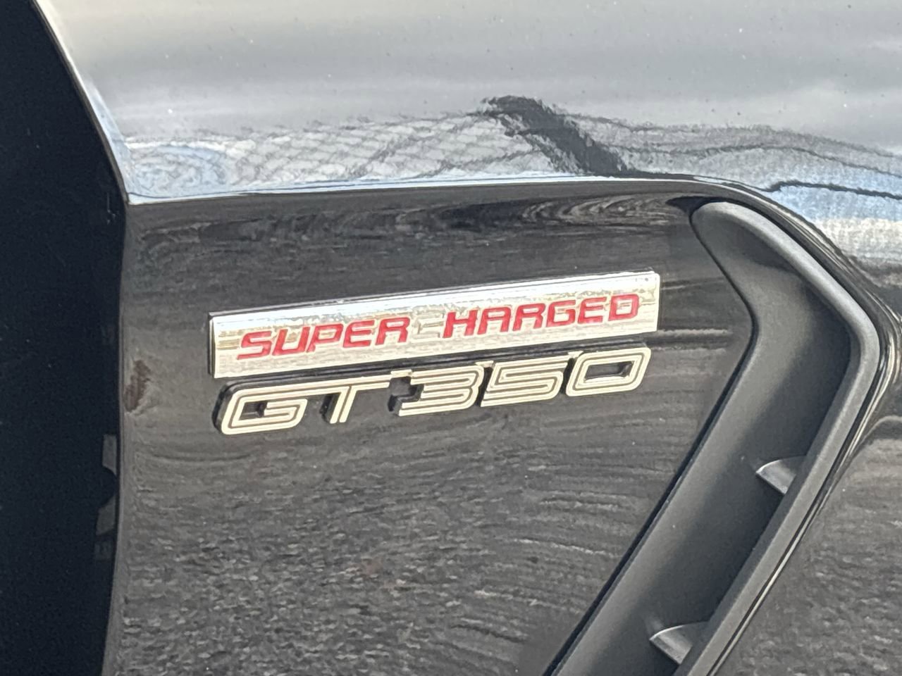 Used 2017 Ford Mustang Shelby GT350 image 9