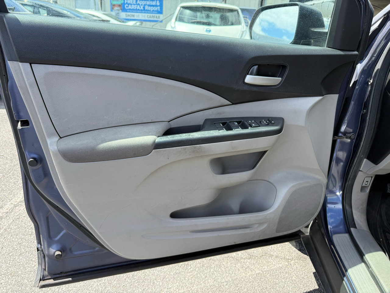 Used 2013 Honda CR-V LX image 6