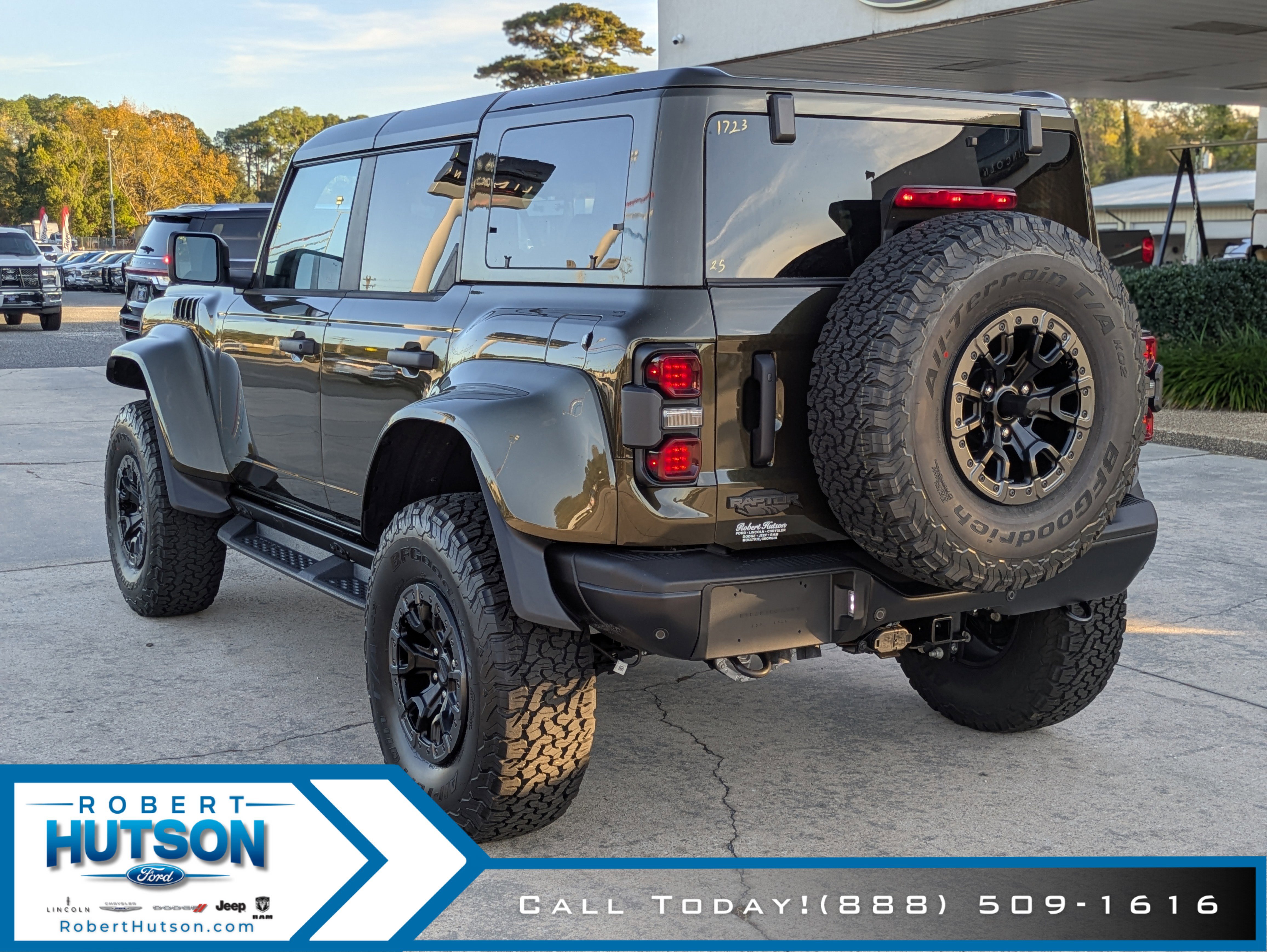 New 2025 Ford Bronco Raptor image 11