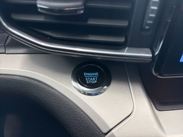 Used 2024 Ford Explorer XLT w/ Equipment Group 202A image 22