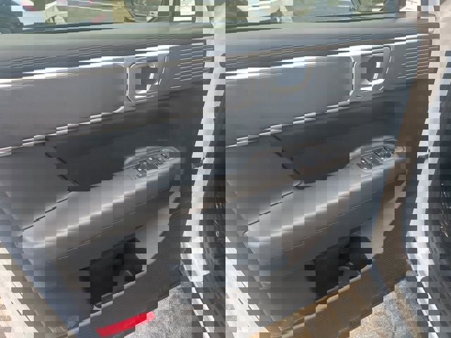 New 2026 Hyundai Santa Fe SE image 12