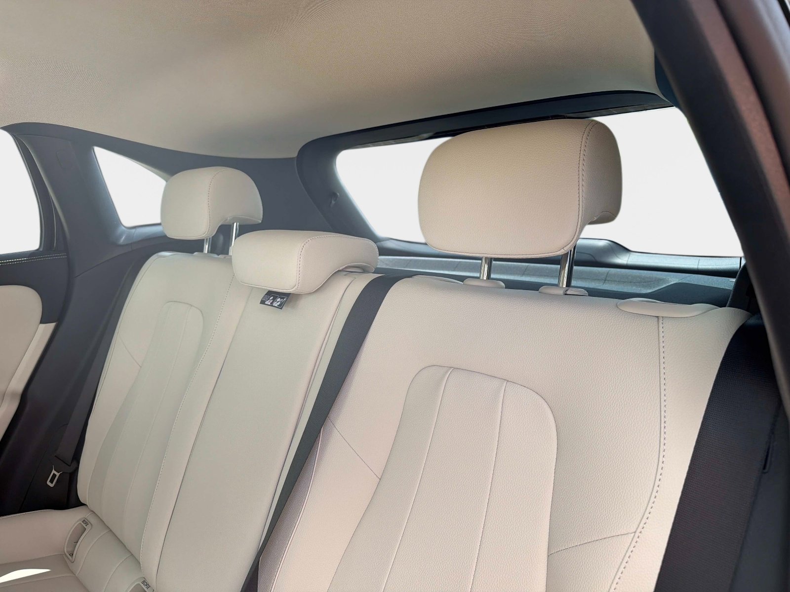 New 2026 Mercedes-Benz GLA 250 image 14