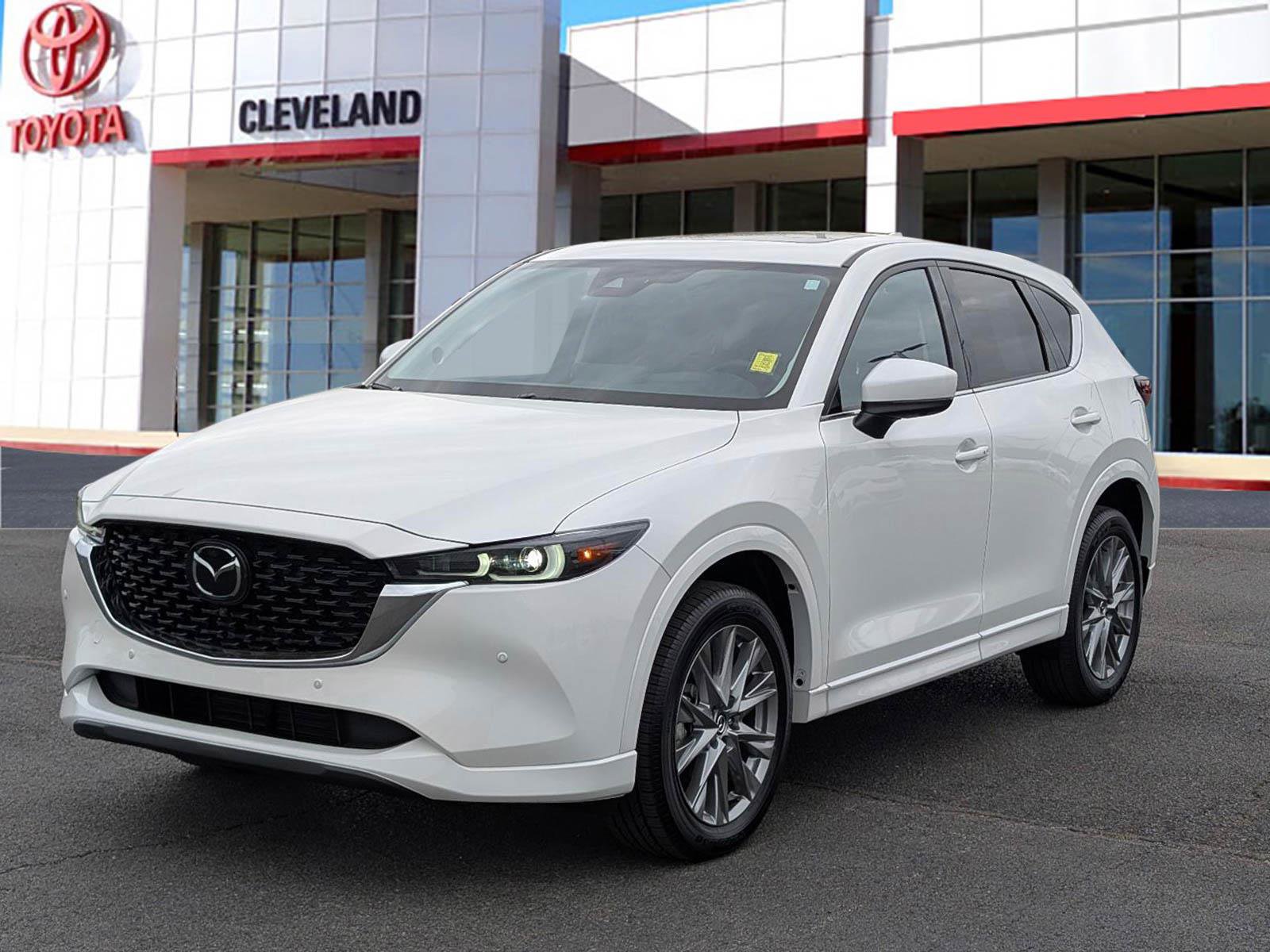 Used 2025 MAZDA CX-5 AWD 2.5 S w/ Premium Plus Pkg image 4