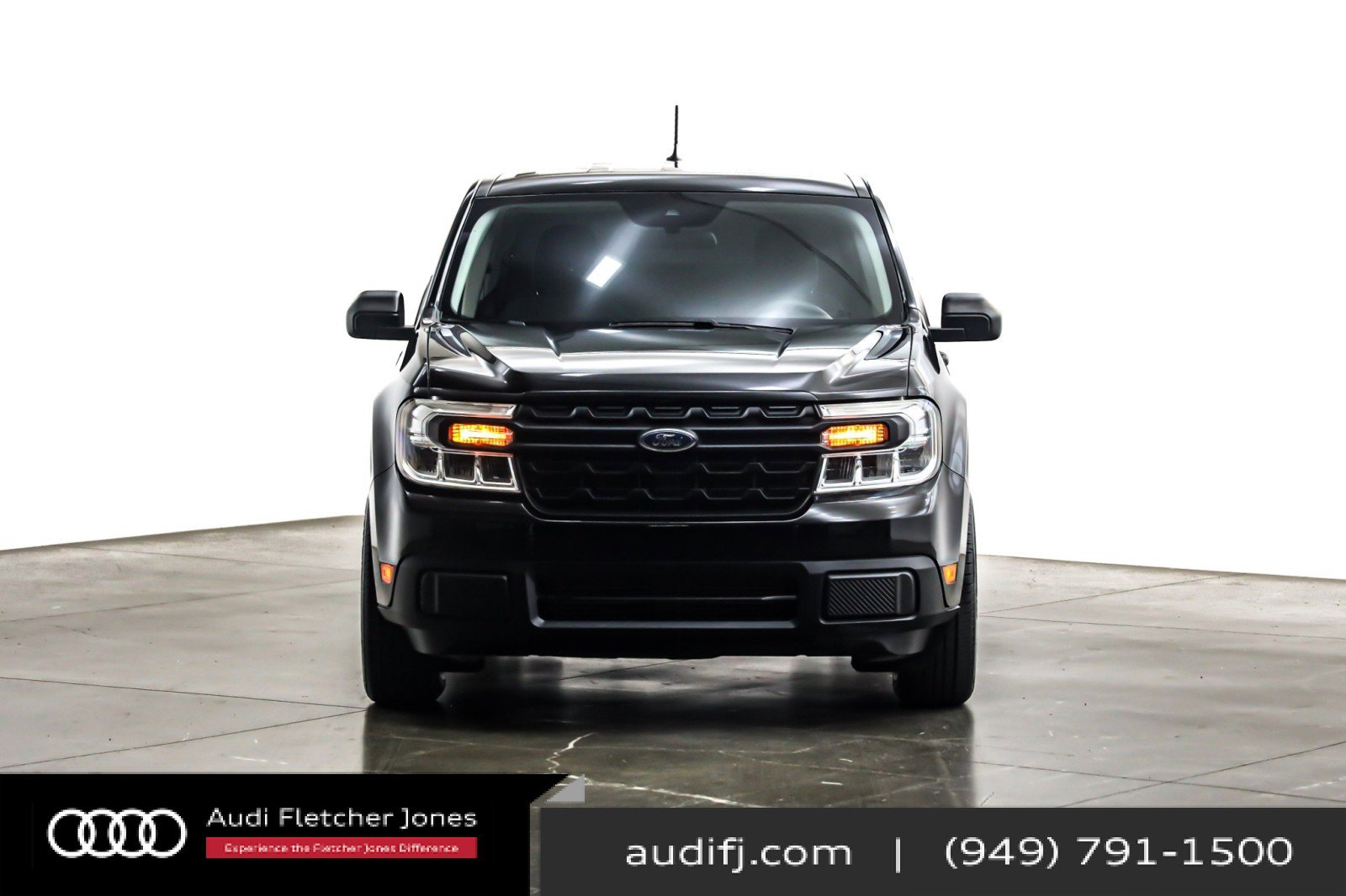 Used 2023 Ford Maverick XL image 4