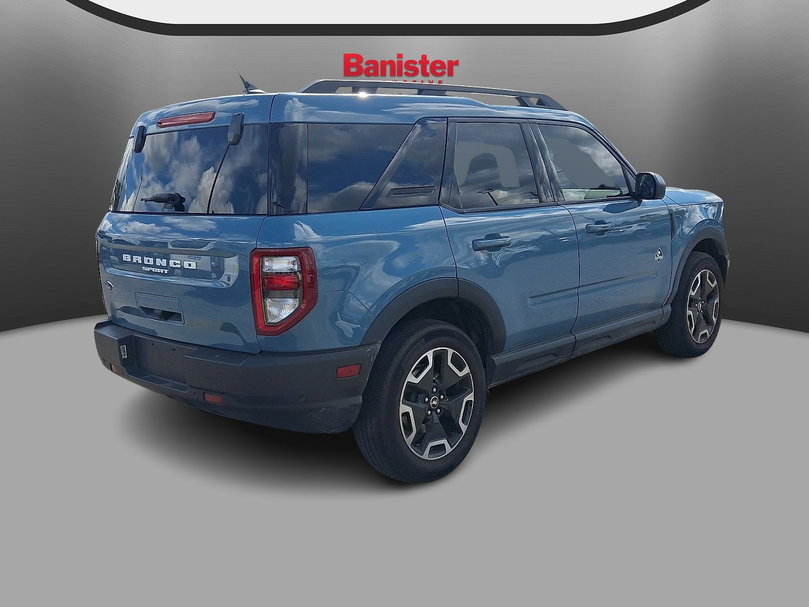 Used 2023 Ford Bronco Sport Outer Banks AWD/4WD image 4