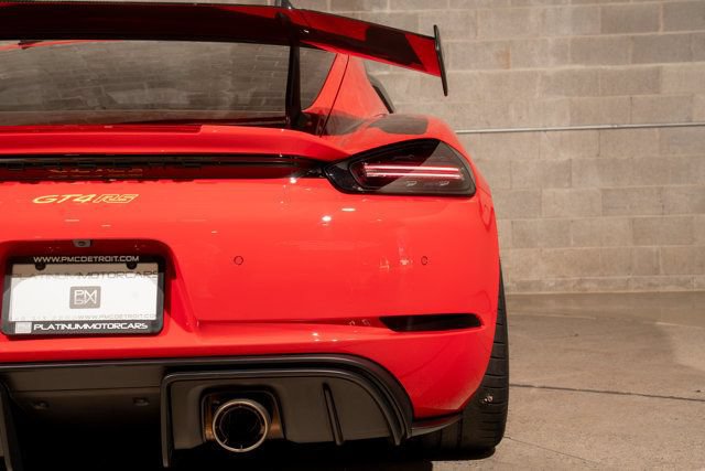 Used 2024 Porsche 718 Cayman GT4 RS RWD image 16