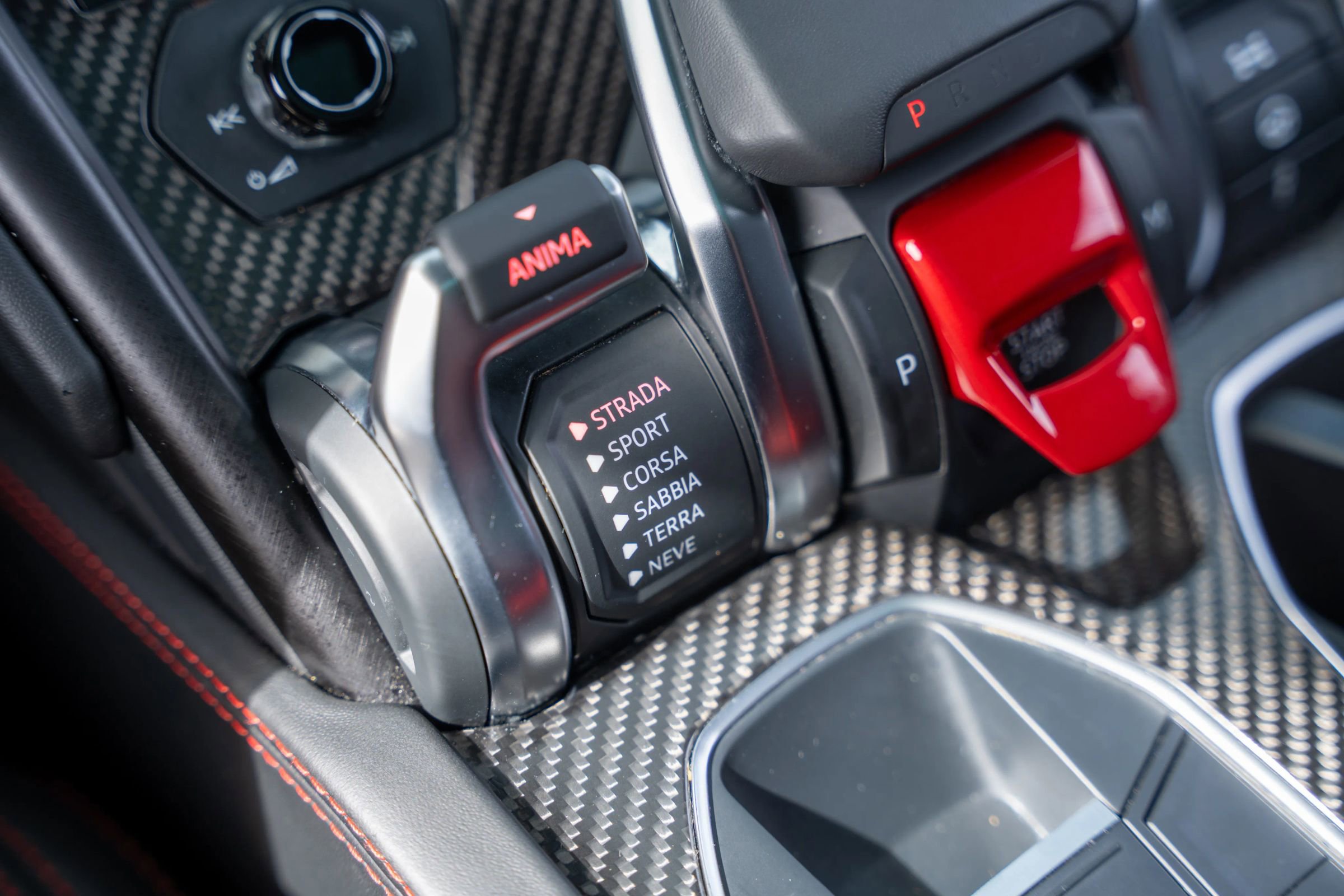 Used 2021 Lamborghini Urus image 22