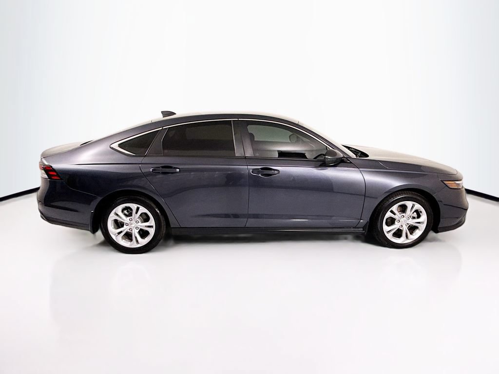 Certified 2025 Honda Accord LX image 4