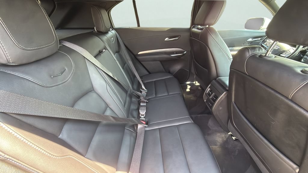Used 2024 Cadillac XT4 Premium Luxury AWD/4WD image 15