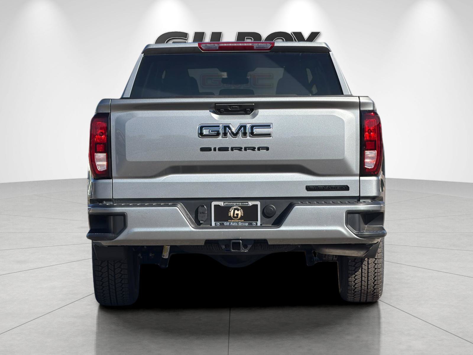 New 2026 GMC Sierra 1500 Elevation w/ LPO, Elevation Black Package AWD/4WD image 4