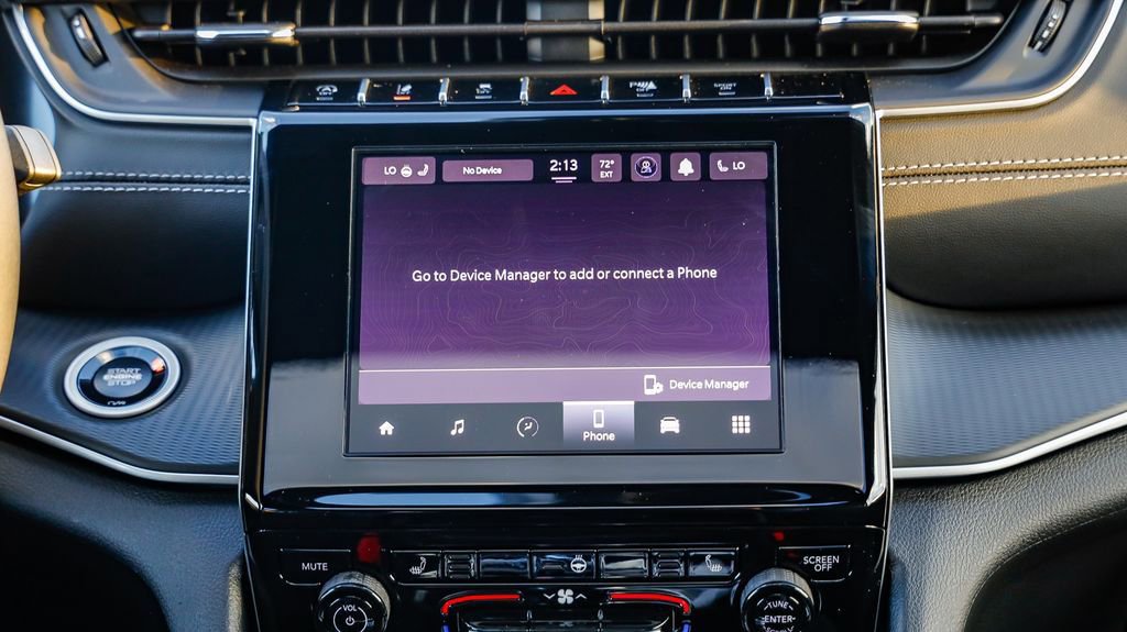 New 2025 Jeep Grand Cherokee Altitude image 15