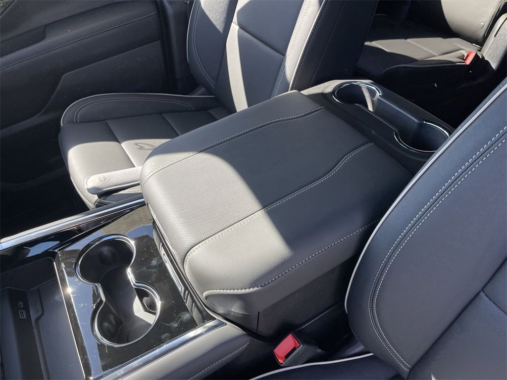 New 2026 Chevrolet Tahoe Premier w/ Sun And Tow Package image 21