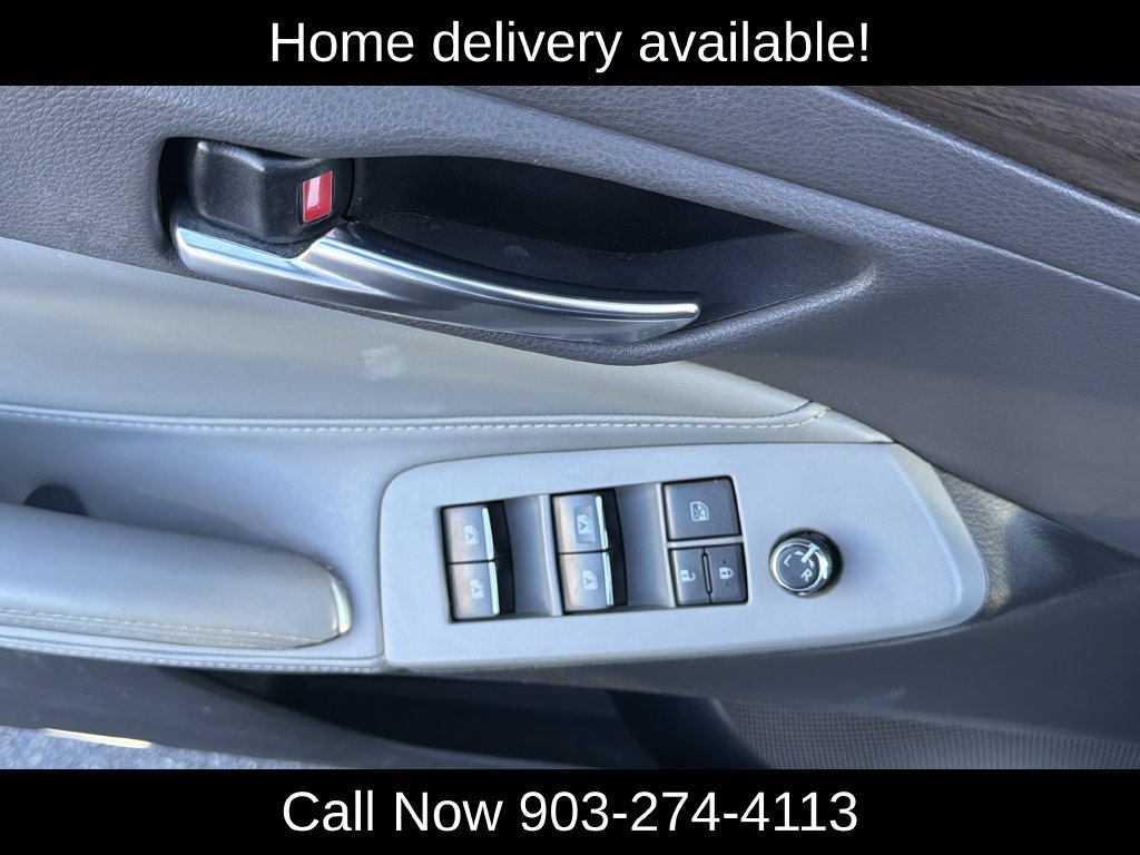 Used 2020 Toyota Avalon XLE w/ Moonroof Package FWD image 12