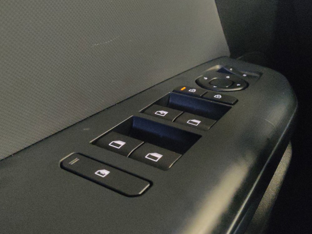 Used 2025 Kia K4 FWD image 27