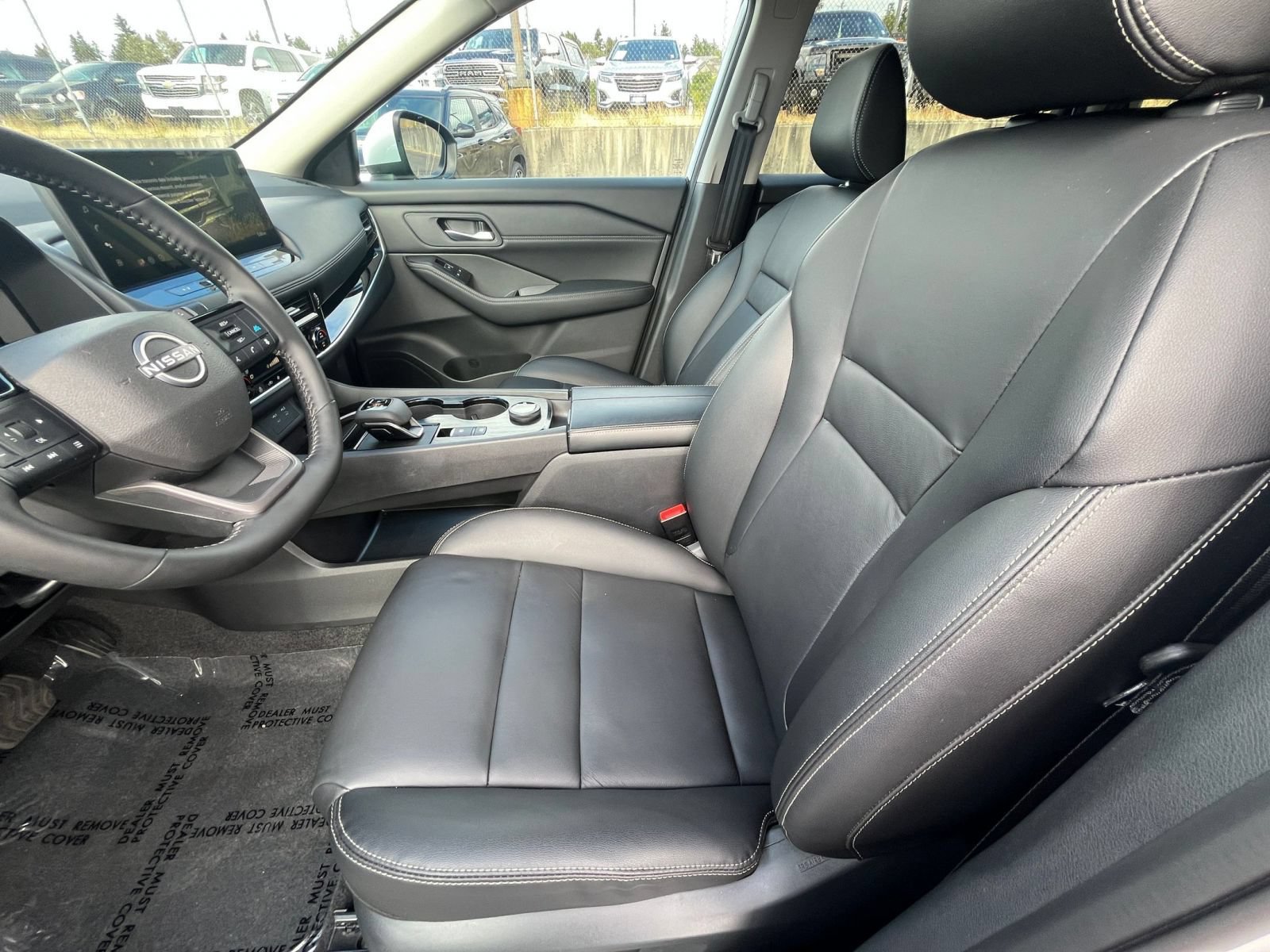 Used 2026 Nissan Rogue SL AWD/4WD image 30