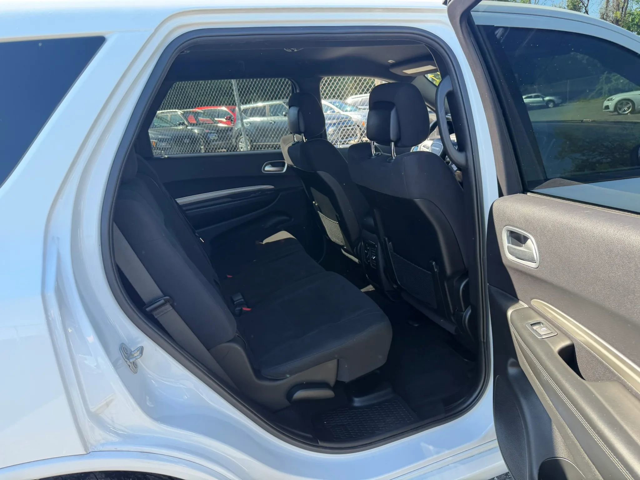 Used 2019 Dodge Durango SXT RWD image 28