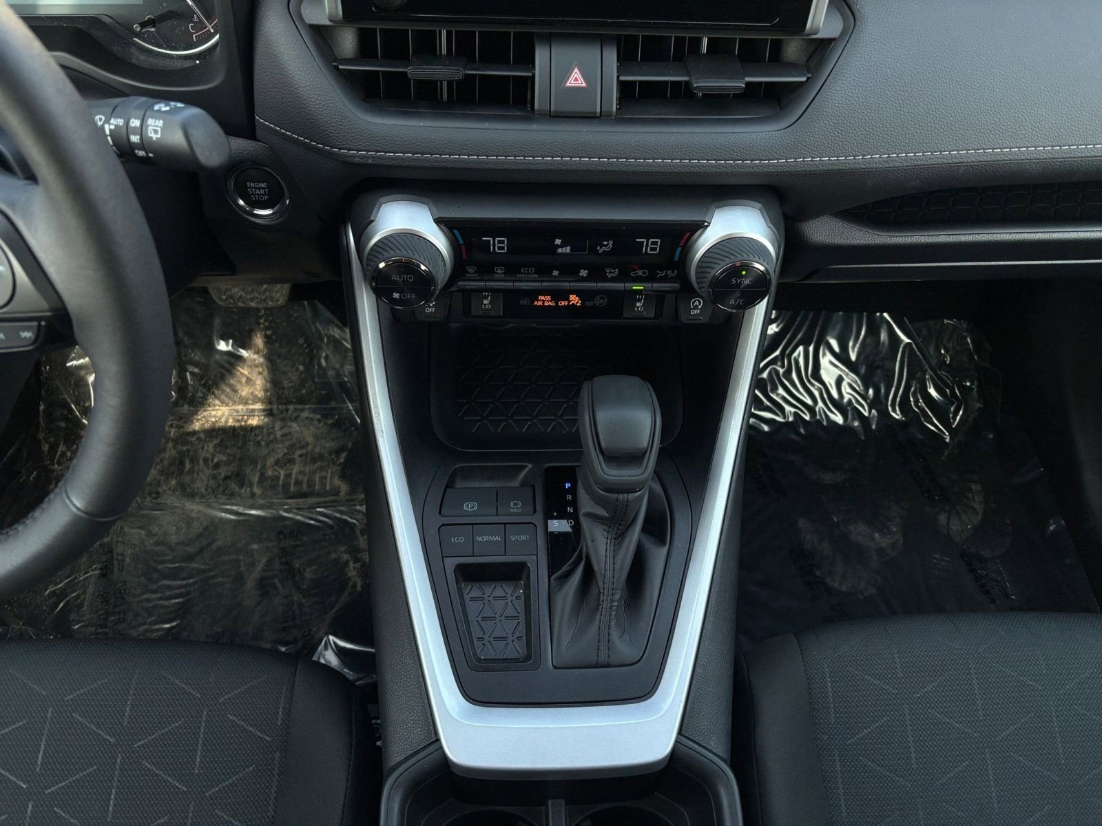 Used 2025 Toyota RAV4 XLE w/ Weather Package image 42