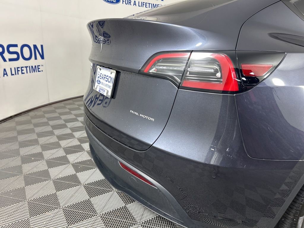Used 2024 Tesla Model Y Long Range image 8