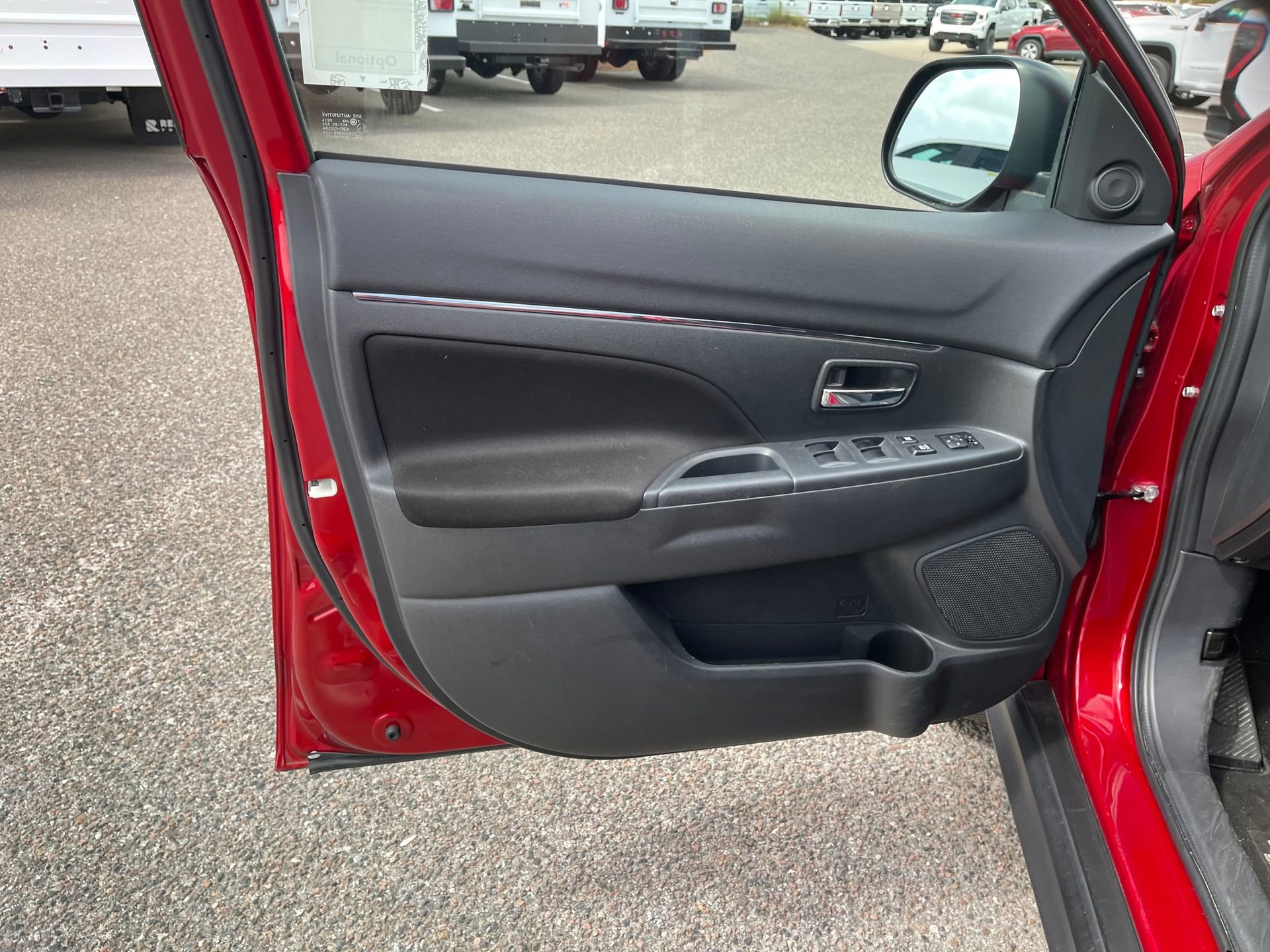 Used 2020 Mitsubishi Outlander Sport AWD image 15