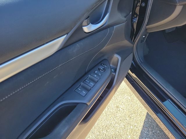 Used 2019 Honda Civic EX image 10