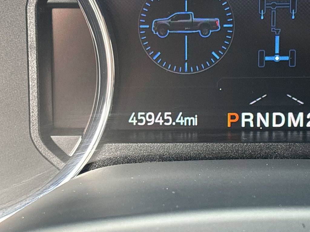 Used 2022 Ford F250 Lariat w/ Black Appearance Package image 12