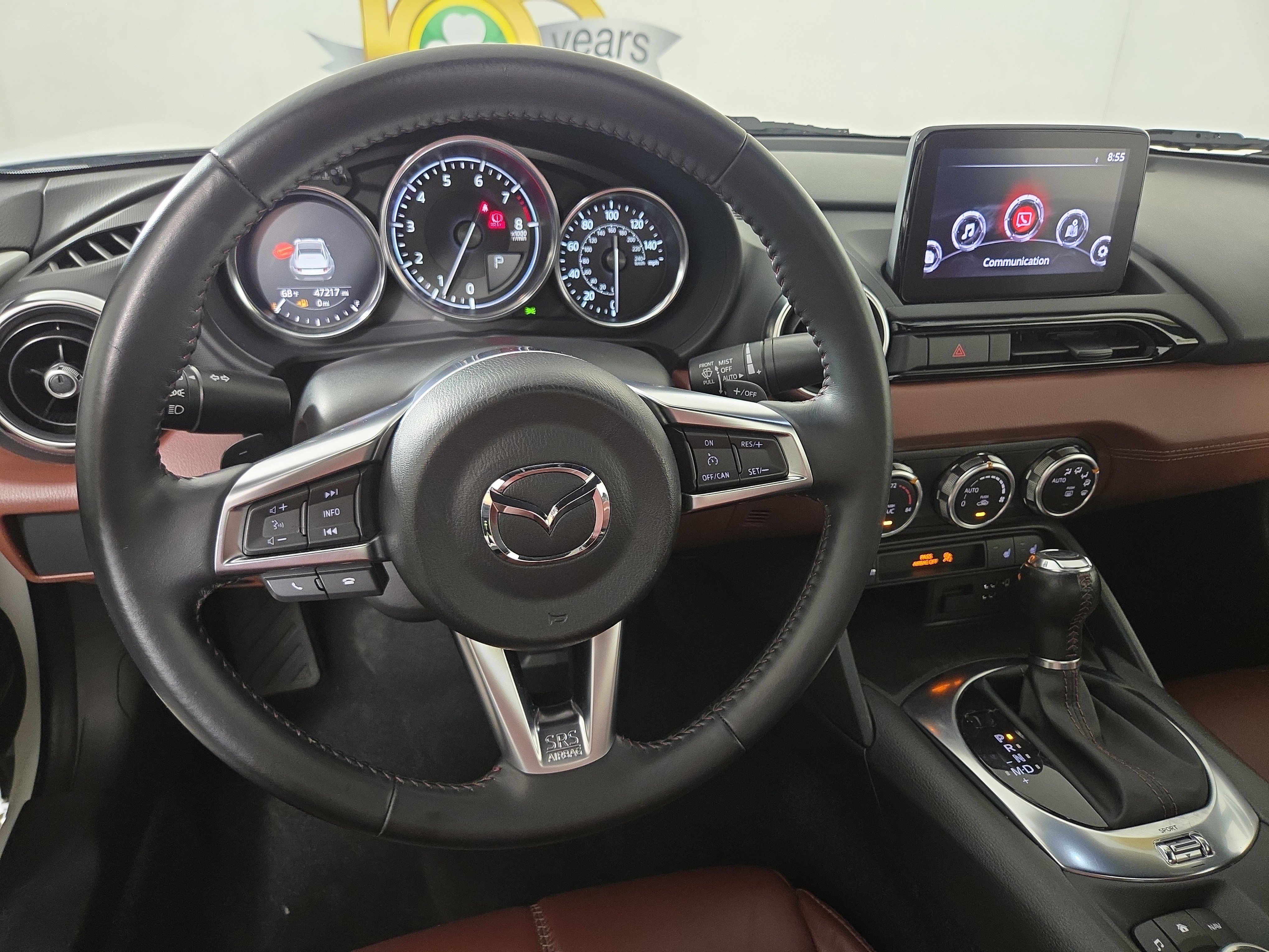 Used 2019 MAZDA MX-5 Miata RF Grand Touring RWD image 13