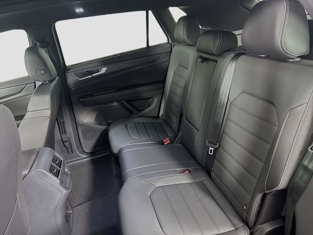 New 2026 Volkswagen Atlas Cross Sport SEL image 25