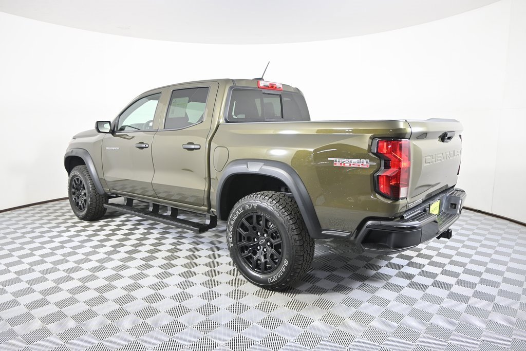 Used 2024 Chevrolet Colorado Trail Boss w/ Advanced Trailering Package image 4