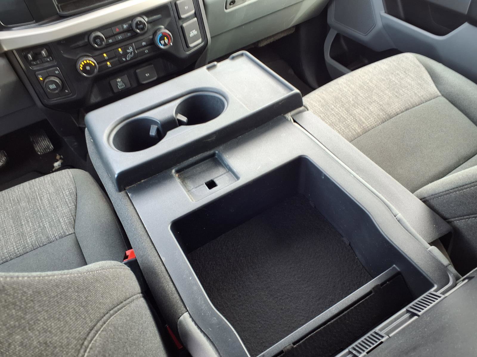 Used 2025 Ford F350 XLT image 9