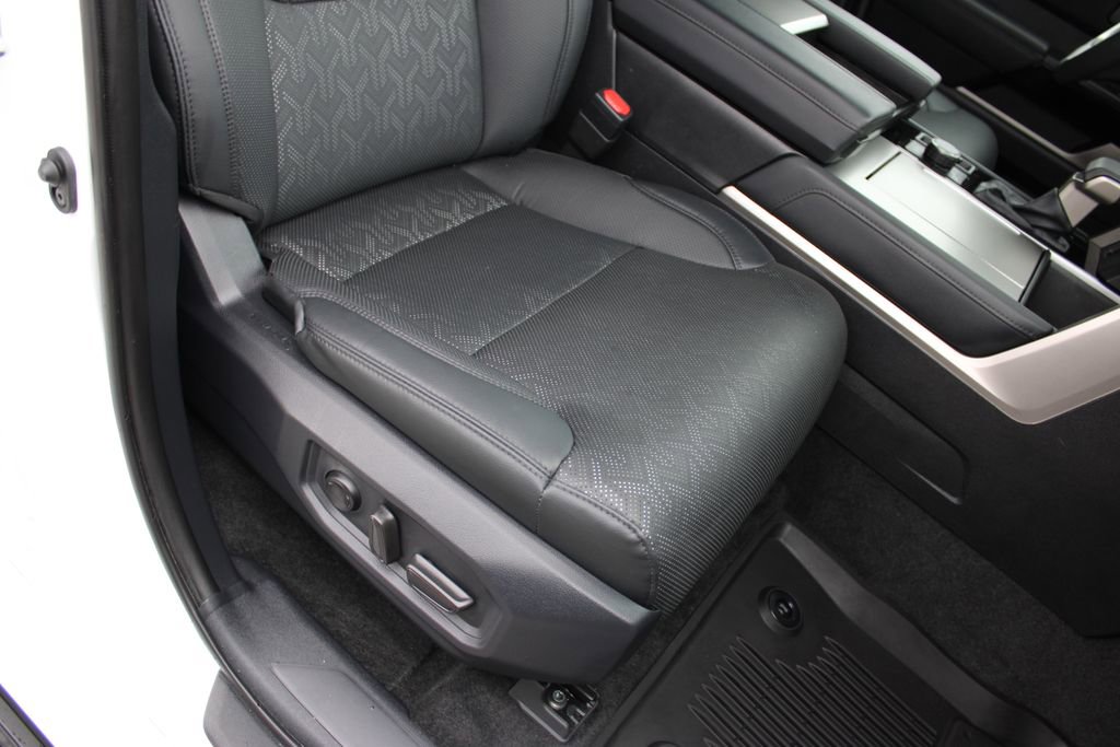 Used 2025 Toyota Sequoia Limited image 23