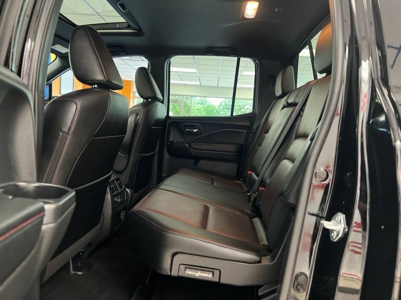 Used 2023 Honda Ridgeline Black Edition image 16