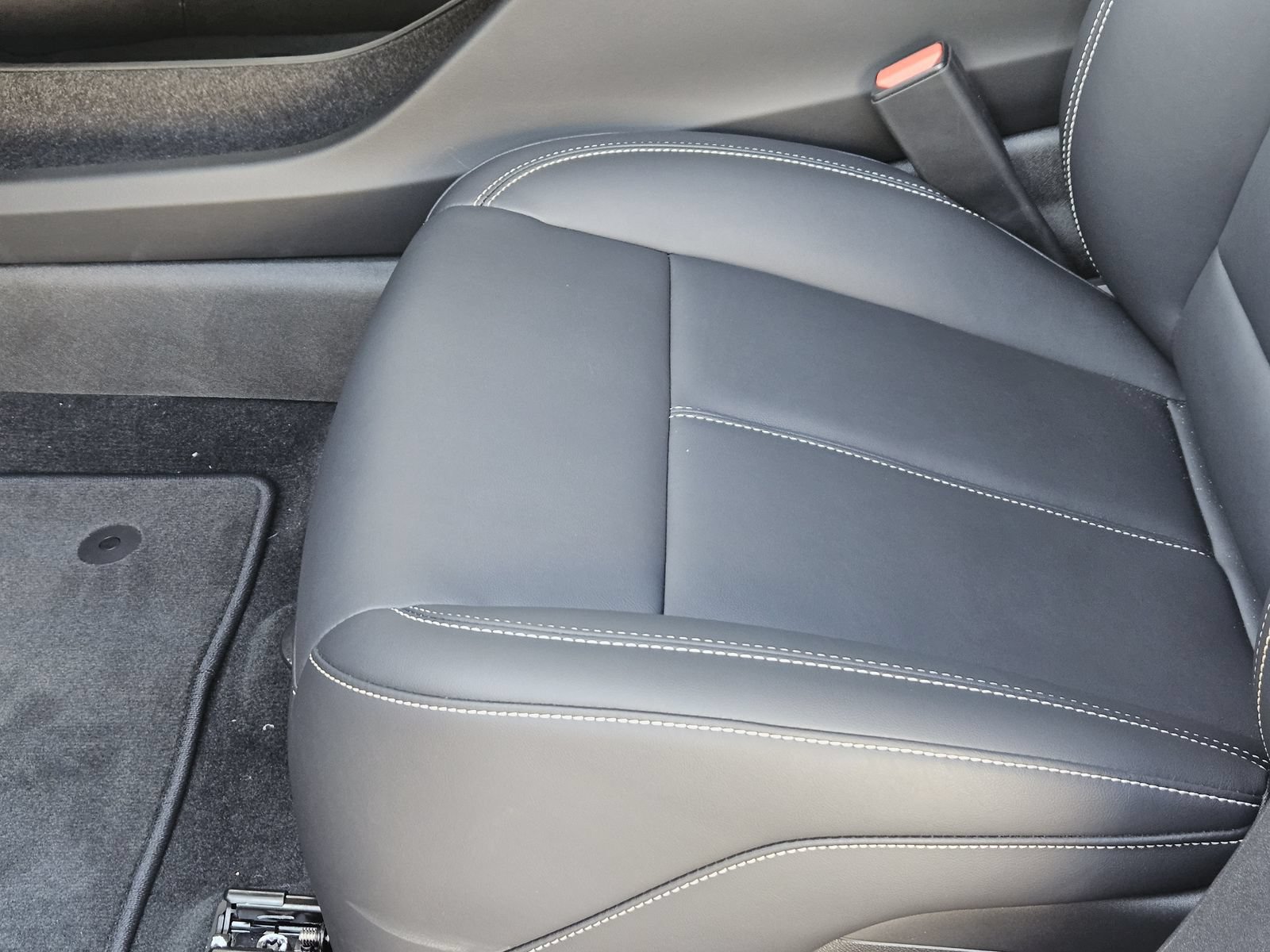 New 2027 Cadillac Optiq Sport AWD/4WD image 26