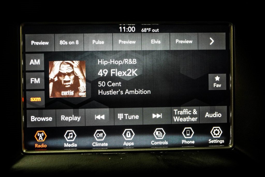 Used 2021 Jeep Grand Cherokee Laredo image 28