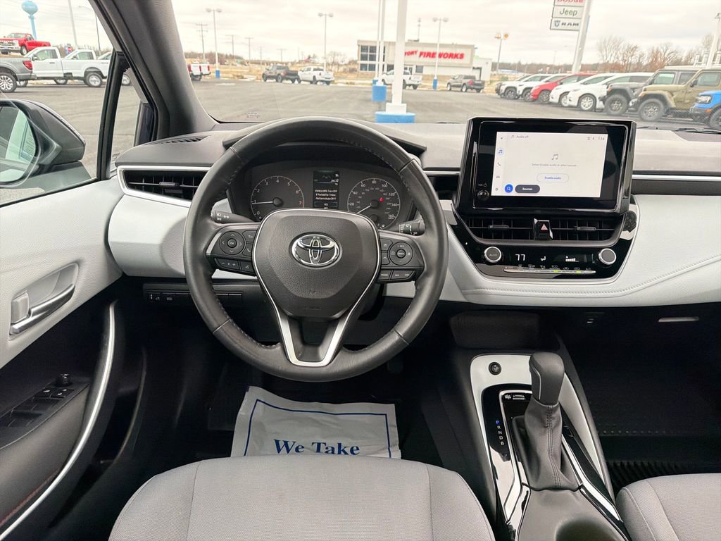 Used 2023 Toyota Corolla SE image 13