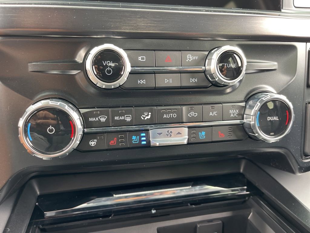 New 2026 Ford F250 Lariat w/ Lariat Premium Package image 10