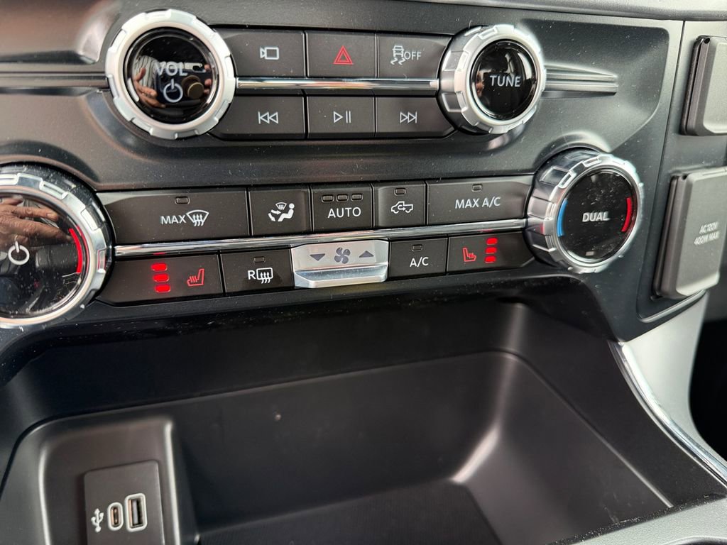 New 2026 Ford F150 XLT w/ Equipment Group 302A MID image 17