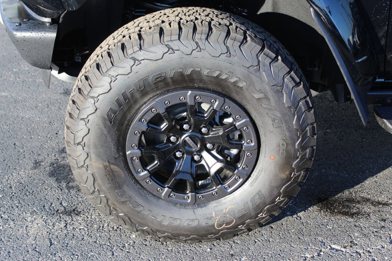 New 2025 Ford Bronco Raptor w/ Interior Carbon Fiber Pack image 2