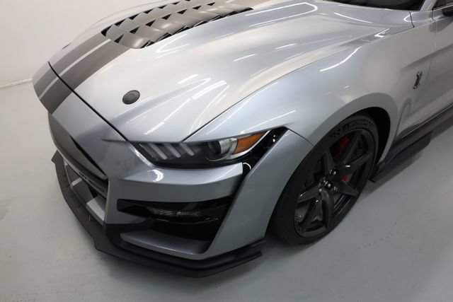 Used 2020 Ford Mustang Shelby GT500 w/ Carbon Fiber Track Pack RWD image 58