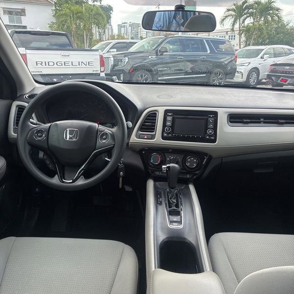 Used 2022 Honda HR-V LX image 22
