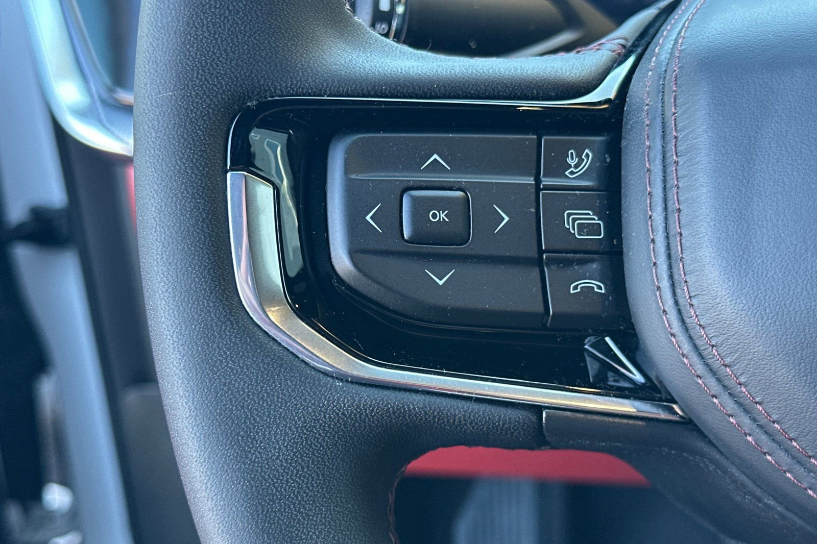 Used 2024 Jeep Wagoneer Launch Edition image 30