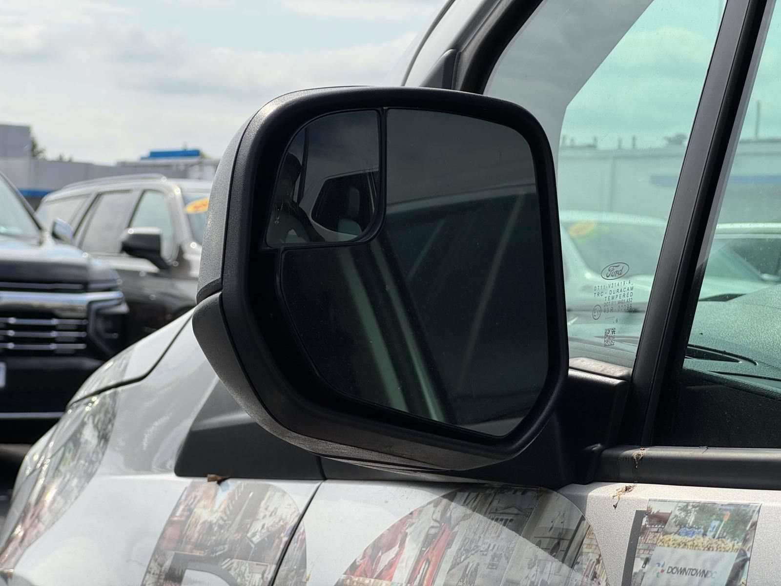 Used 2016 Ford Transit Connect XL FWD image 4