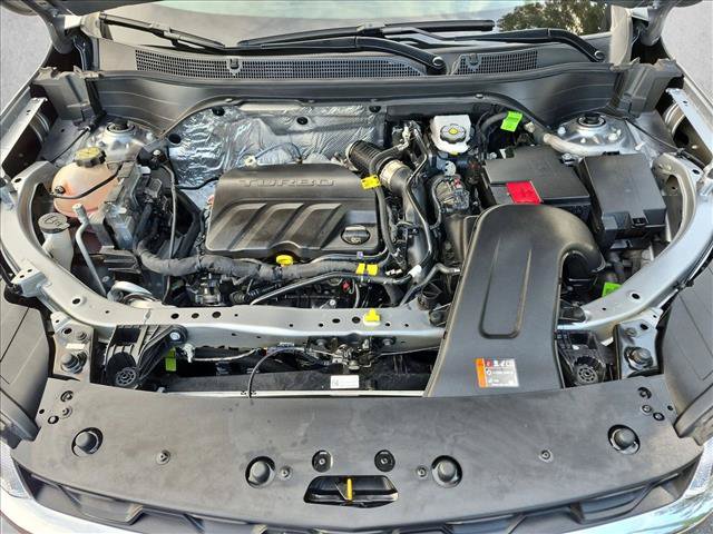 Used 2025 Chevrolet Trax LT FWD image 21