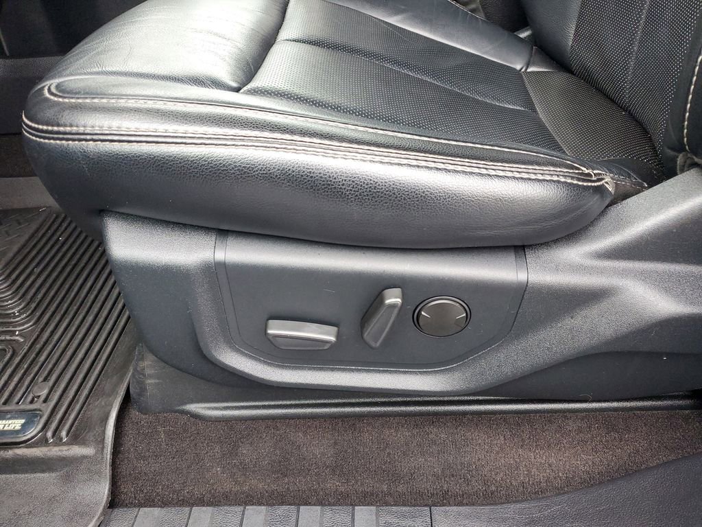 Used 2020 Ford F150 Lariat AWD/4WD image 10