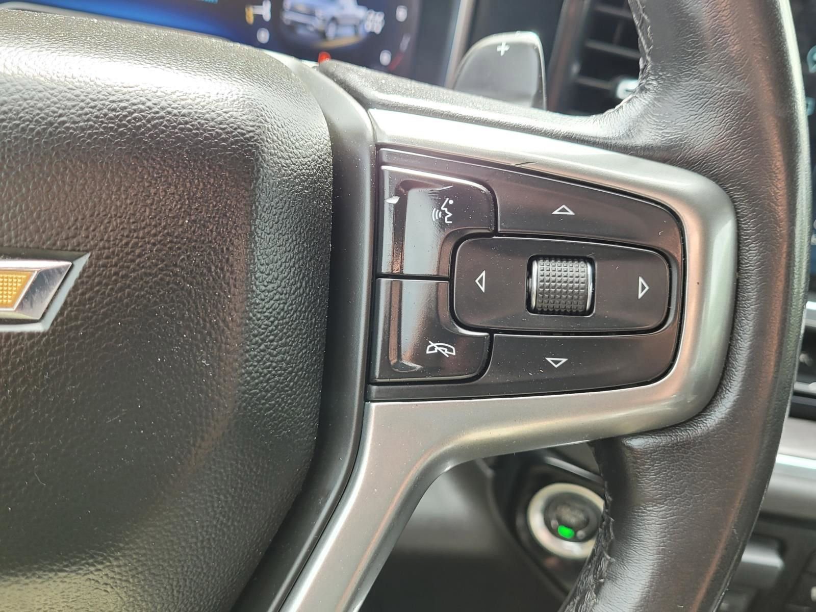 Used 2022 Chevrolet Silverado 1500 LTZ w/ Z71 Off-Road Package AWD/4WD image 28