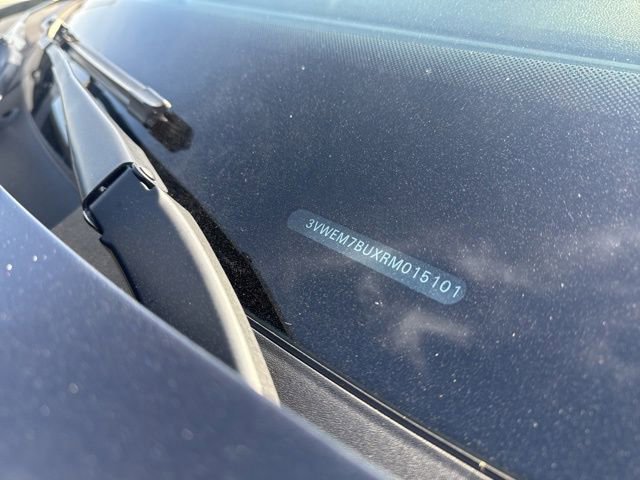 Used 2024 Volkswagen Jetta SE image 21