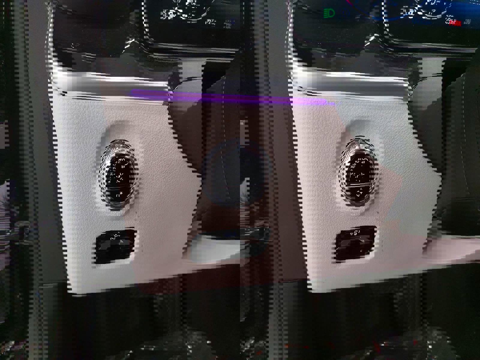 Used 2023 Mercedes-Benz C 300 C 300 image 28