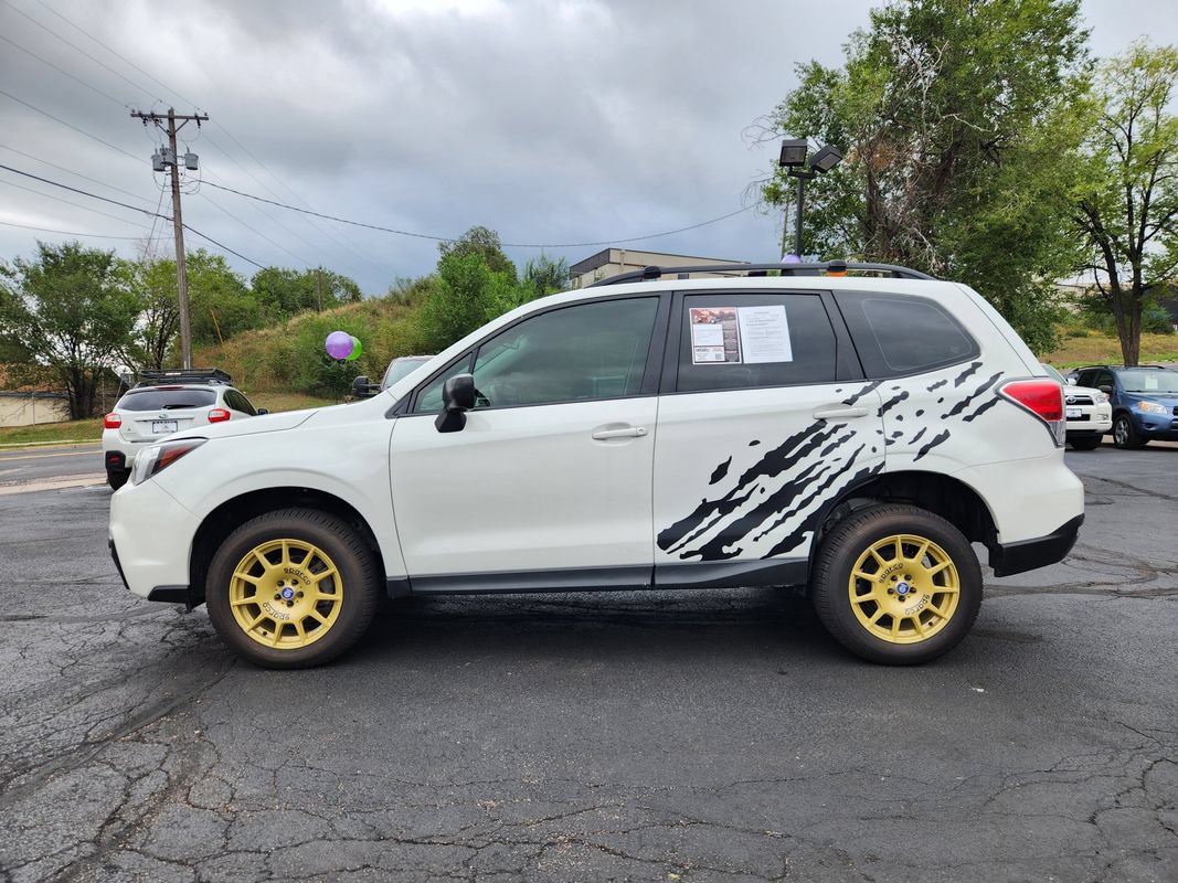 Used 2018 Subaru Forester 2.5i w/ Alloy Wheel Package AWD/4WD image 4