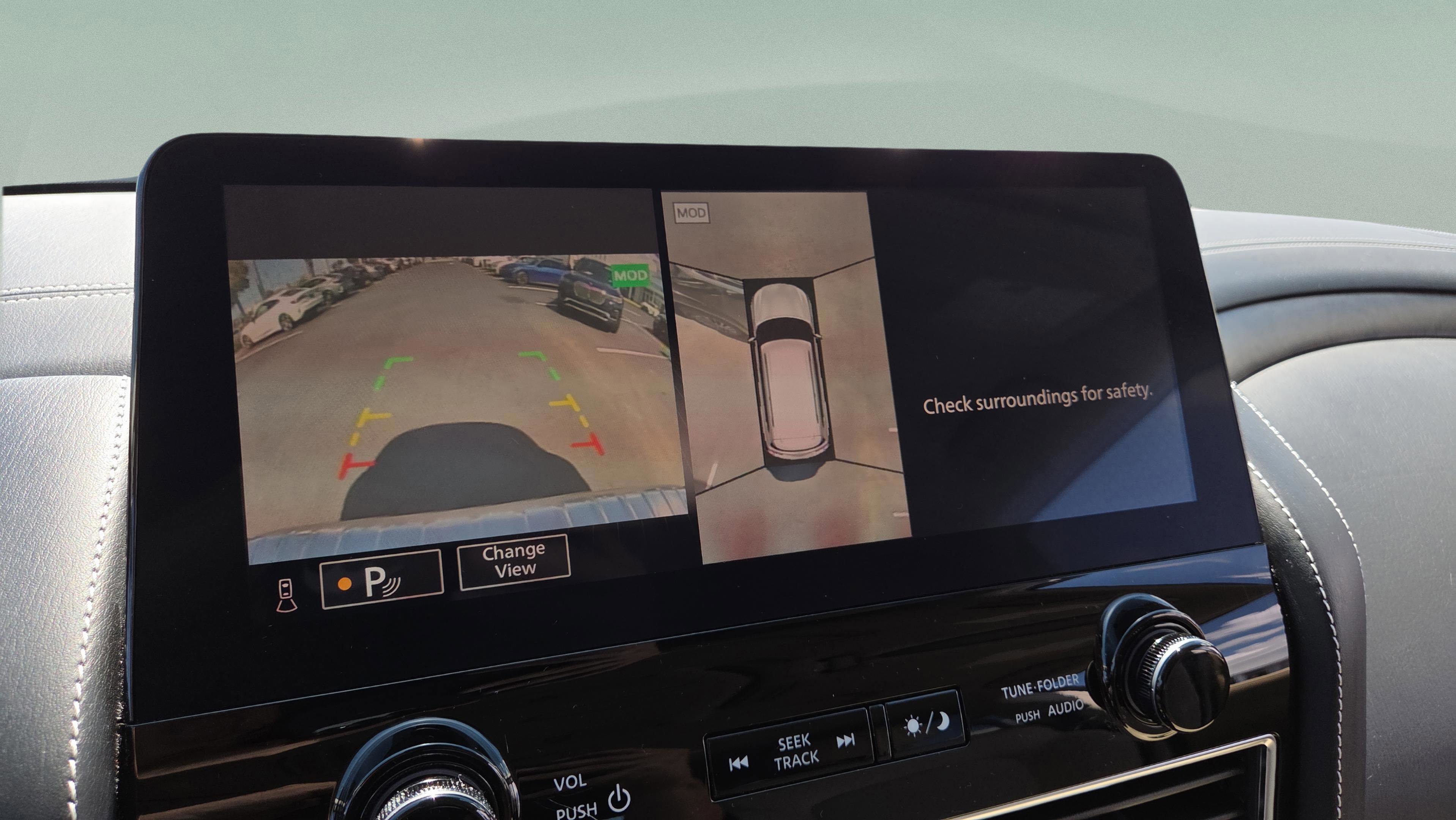 Used 2023 INFINITI QX80 Premium Select w/ Cargo Package image 17